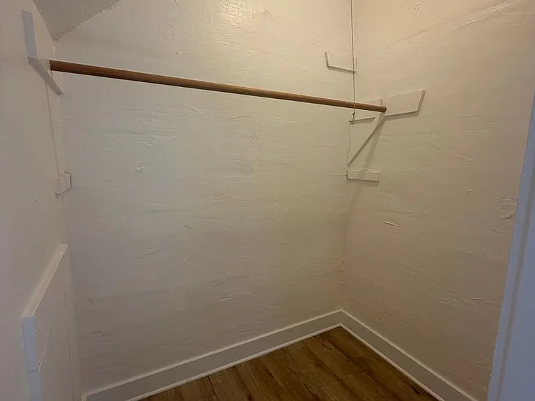 1314 SW Hall St — Photo 13