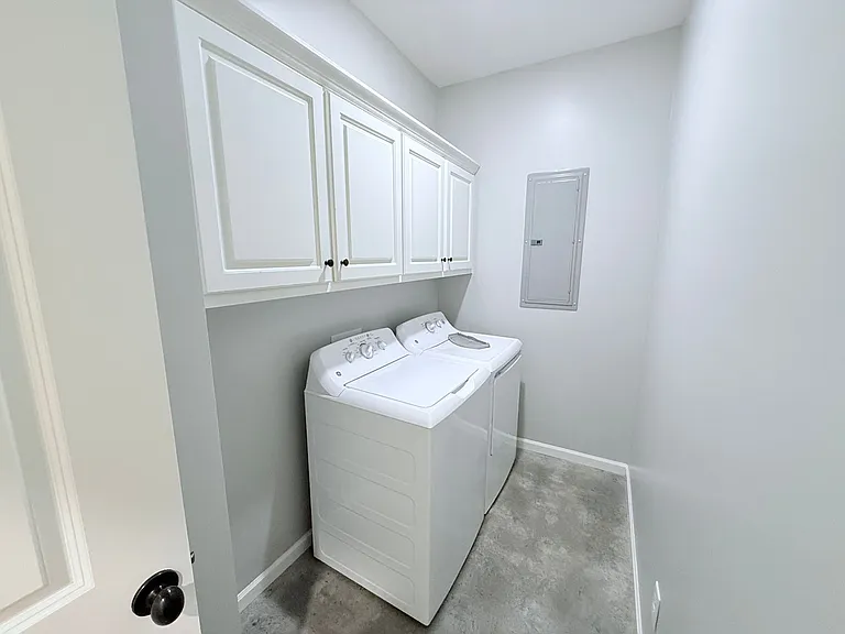 145B Highway 334 — Photo 14