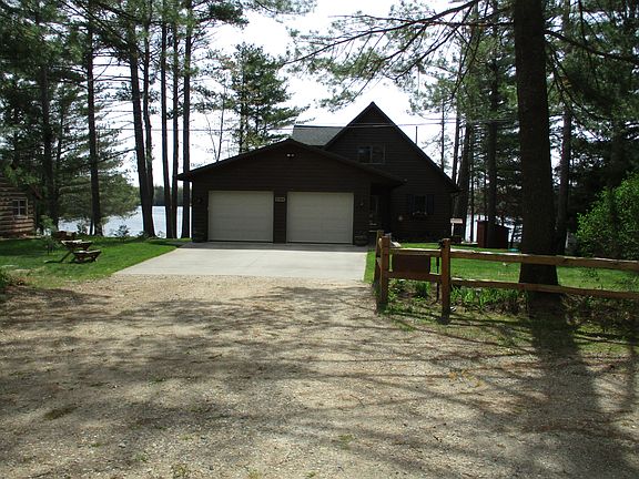 3rd image of 5622 Vacationland Dr