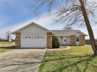 4794 Karlin Lane, Bolivar, MO 65613