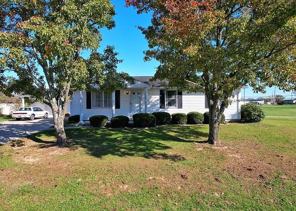 1st image of 306 Elizabeth Ln