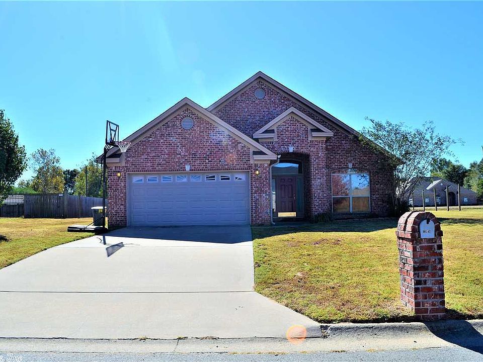 1st image of 13816 Chesterfield Cir