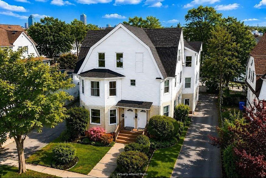 1st image of 37-39 Wilmont St #3