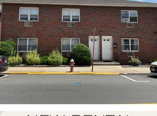 220 Palisade Ave APT 2C, Cliffside Park, NJ 07010