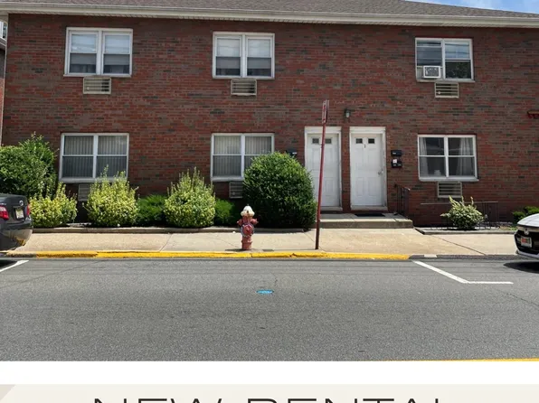 220 Palisade Avenue 2C image 1 of 8