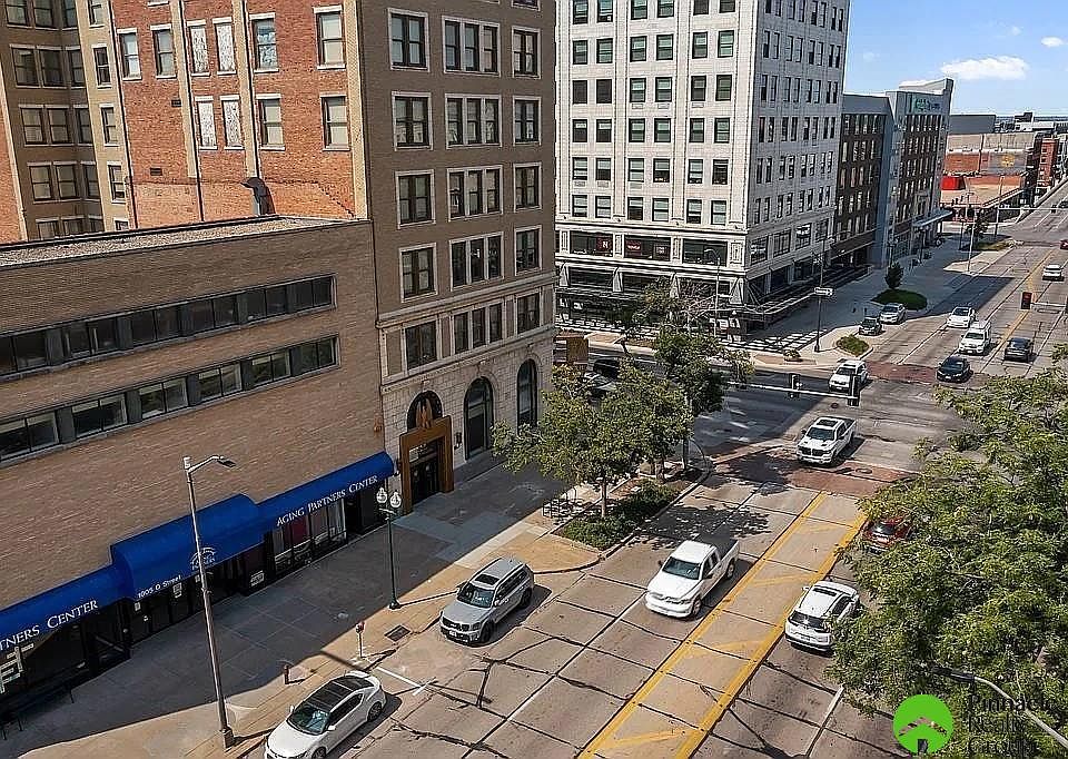2nd image of 1001 O St APT 202