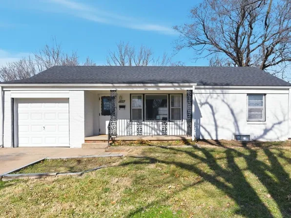 7238 E Morris St, Wichita, KS 67207