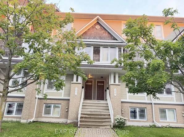 564 Chapman Mills Dr #B, Ottawa, ON K2J 0J2