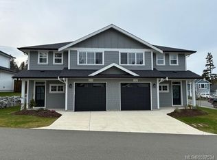 2580 Brookfield Dr #202, Courtenay, BC V9N0E6