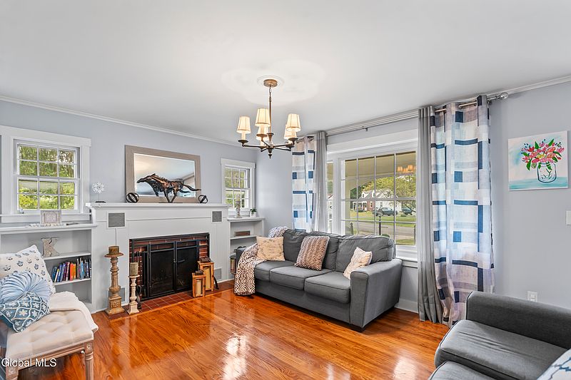 5th image of 20 Orchard Drive