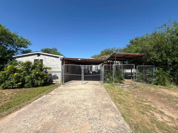 606 El Monte Loop, Laredo, TX 78045