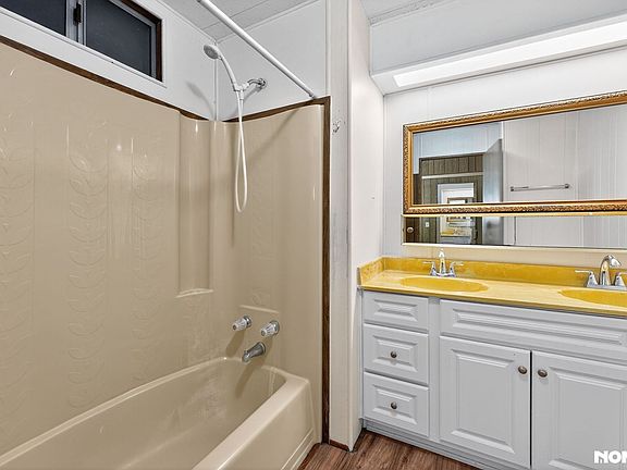 4th image of 8136 E Cactus Dr