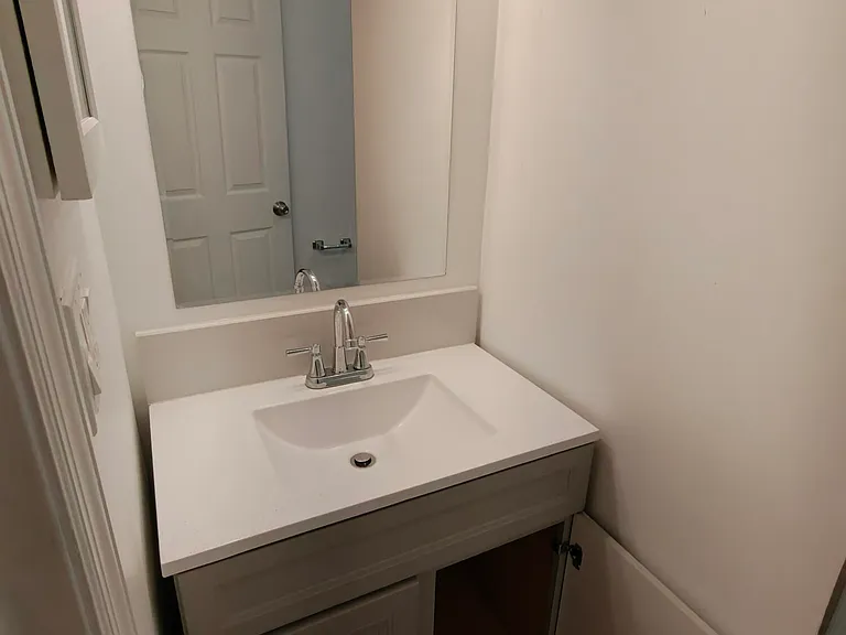 1010 Grant St — Photo 5