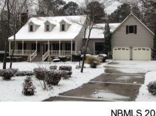 2305 Oakview Dr, New Bern, NC 28562