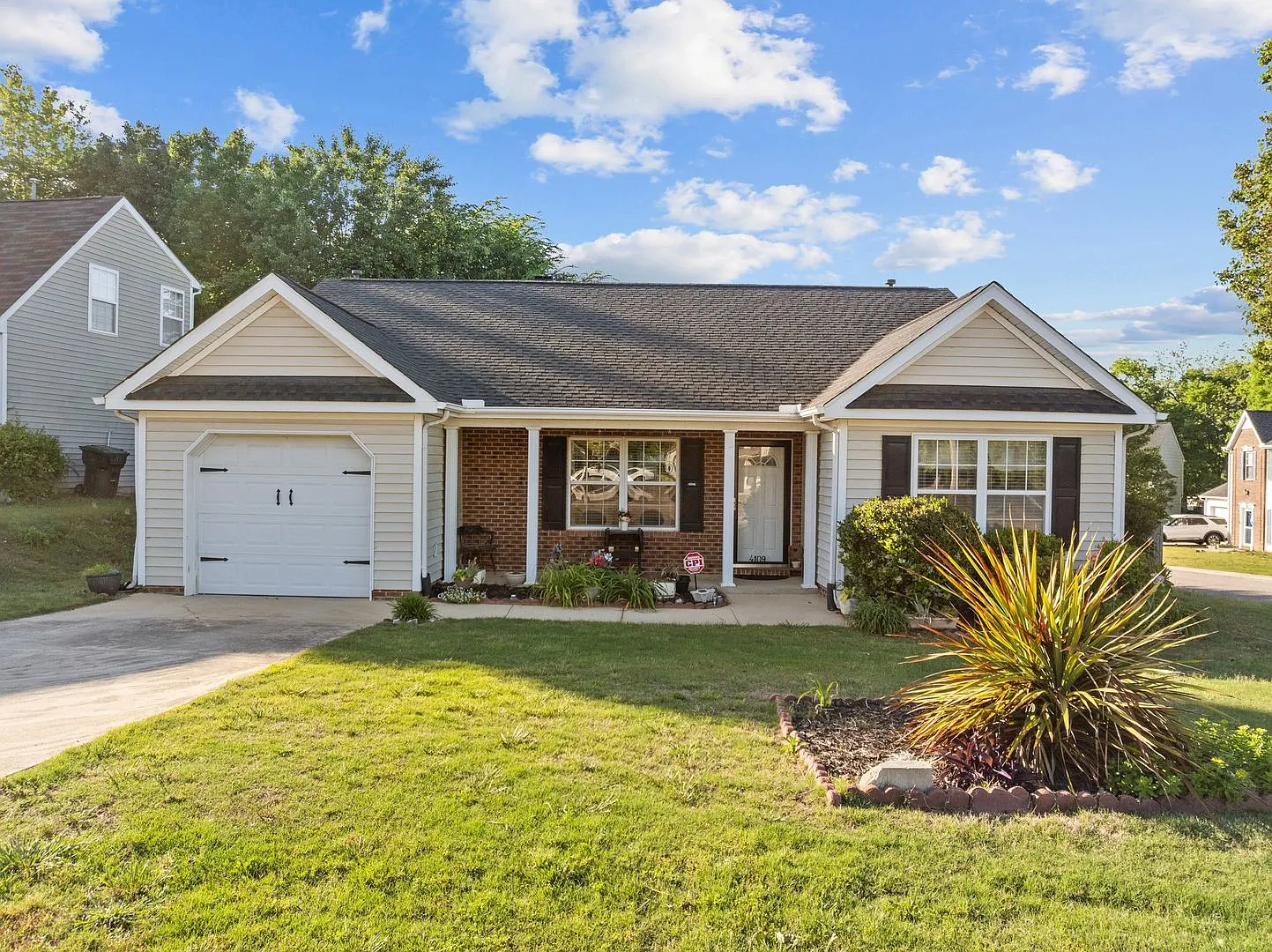 Charming Brick Ranch Cozy & Updated! — Photo 2
