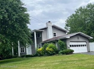 106 Shoreview Dr, Liverpool, NY 13090