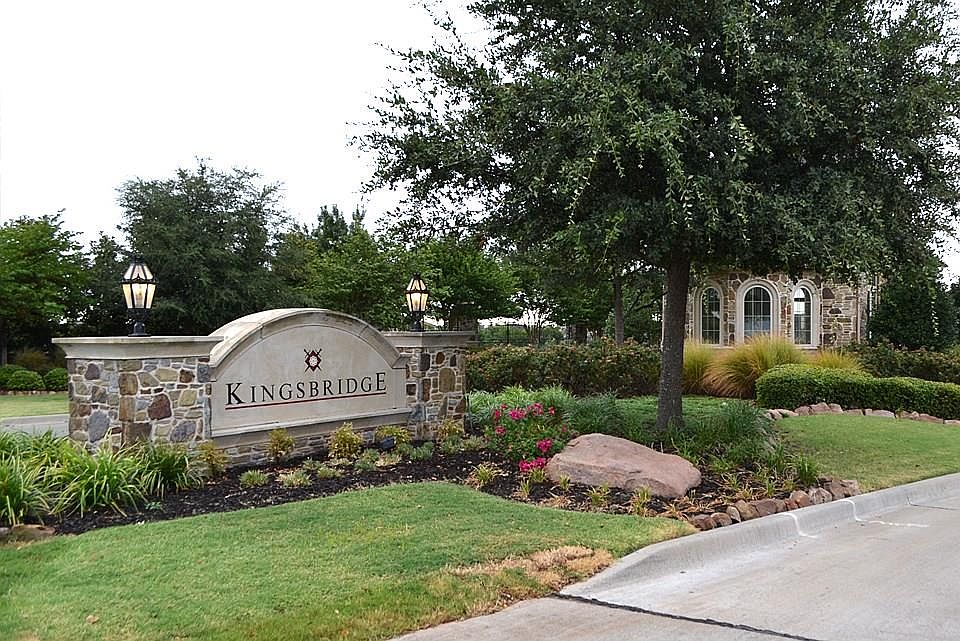 1st image of 1025 Kingsbridge Ln