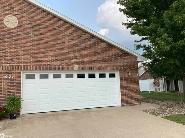 608 Layne Dr #2, West Burlington, IA 52655