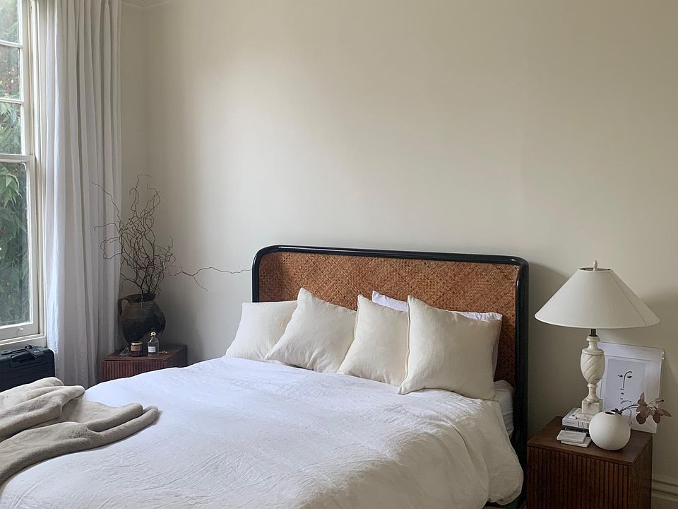 1st image of 3554 Sacramento St #1