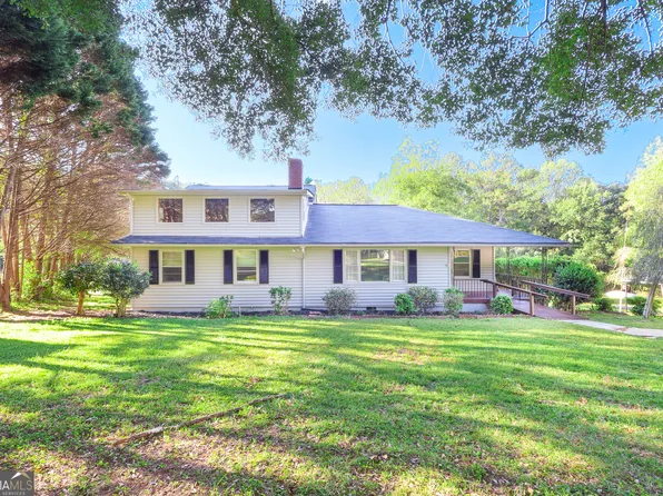 120 Magnolia Dr, Griffin, GA 30223