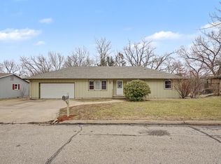 2817 Arbor Dr, Manhattan, KS 66503