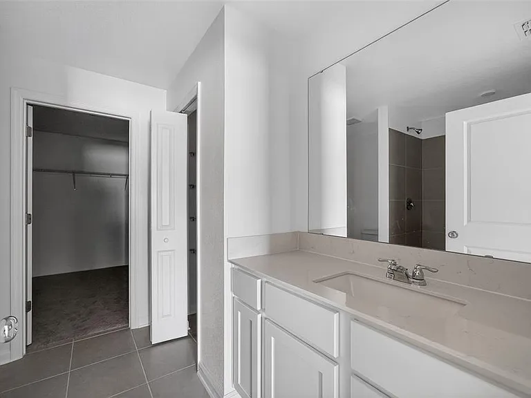 5161 Green Belt Dr — Photo 12