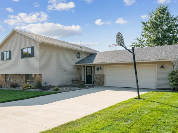 616 Meadow Run Dr SW, Rochester, MN 55902