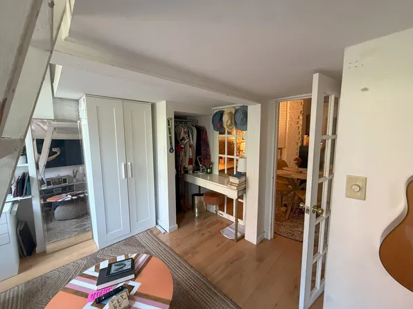 308 Mott Street 3D image 3 of 12