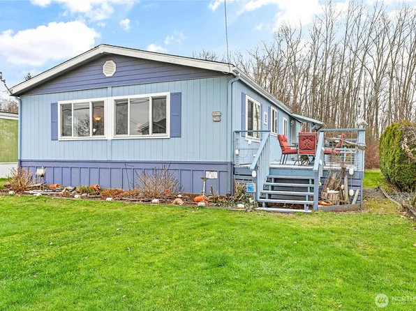 7460 Sunset Drive, Blaine, WA 98230