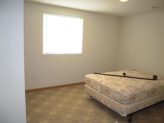 Fifth Conforming Bedroom In Lower Level!