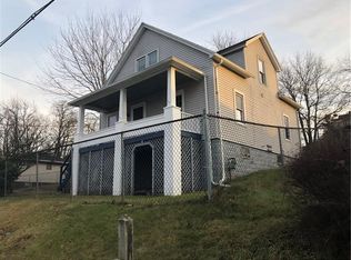 1275 Wilna St, Washington, PA 15301