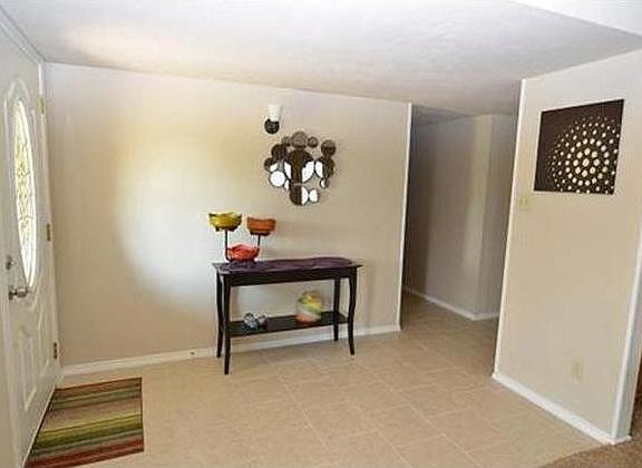 3rd image of 2625 Kimberly Dr