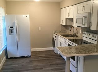 805 10th St SW, Largo, FL 33770