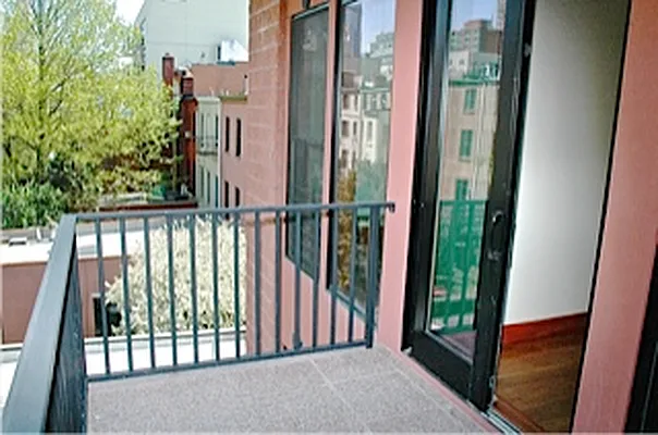 Rented by Boerum Hill Realty | media 19