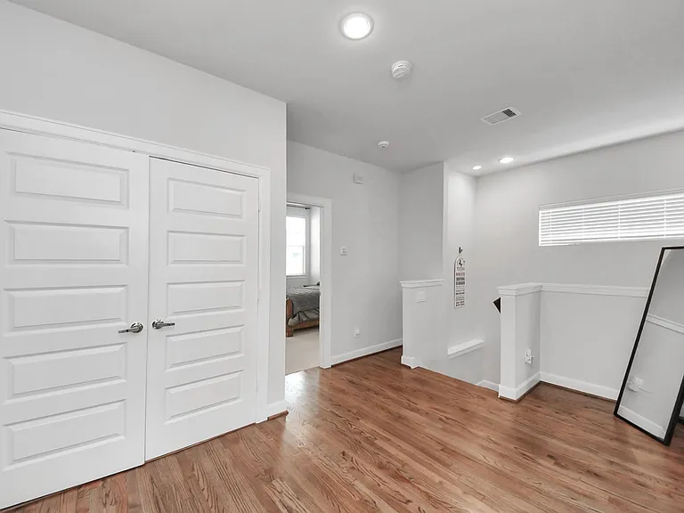 651 Press St — Photo 9