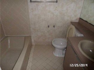 3000 NE 8th Ter APT A2, Oakland Park, FL 33334