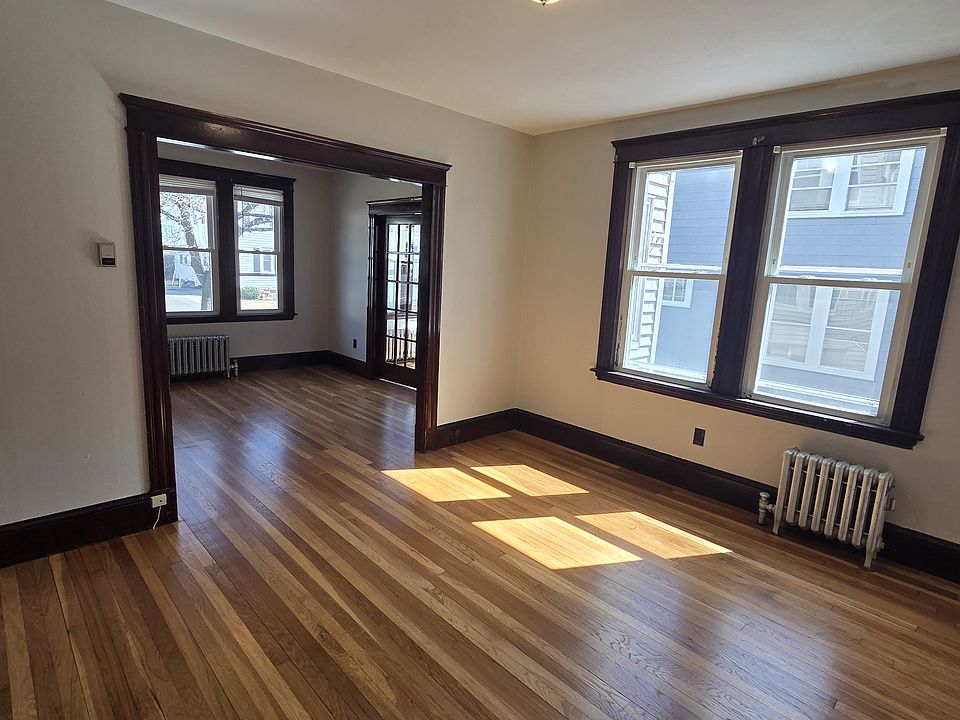 1st image of 69-71 Barstow St #1