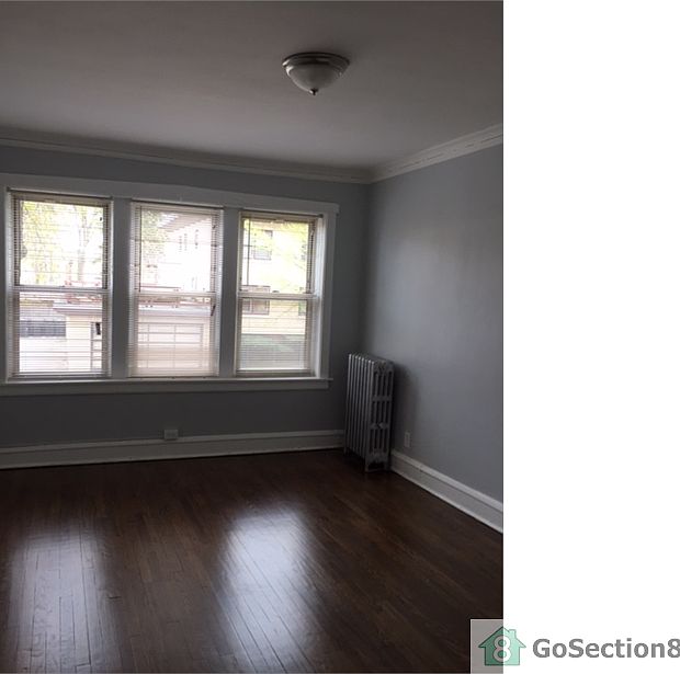 2nd image of 3018 W Marquette Rd #2