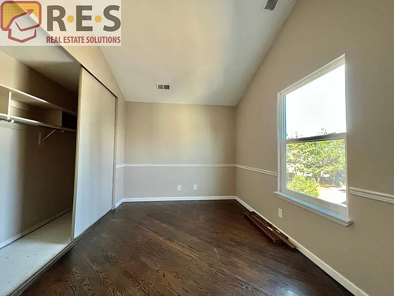 6483 S Havana St #B — Photo 7