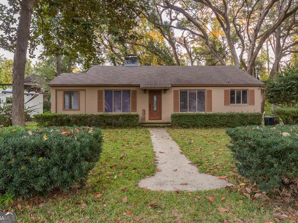 116 Redfern Dr, Saint Simons Island, GA 31522