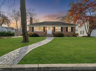 129 Spring Garden St, Cranford, NJ 07016