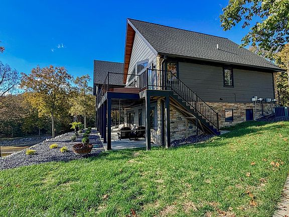 4th image of 108 Geraldine Ln