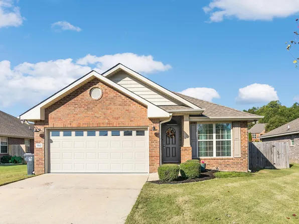 960 Clover Ave, Odenville, AL 35120