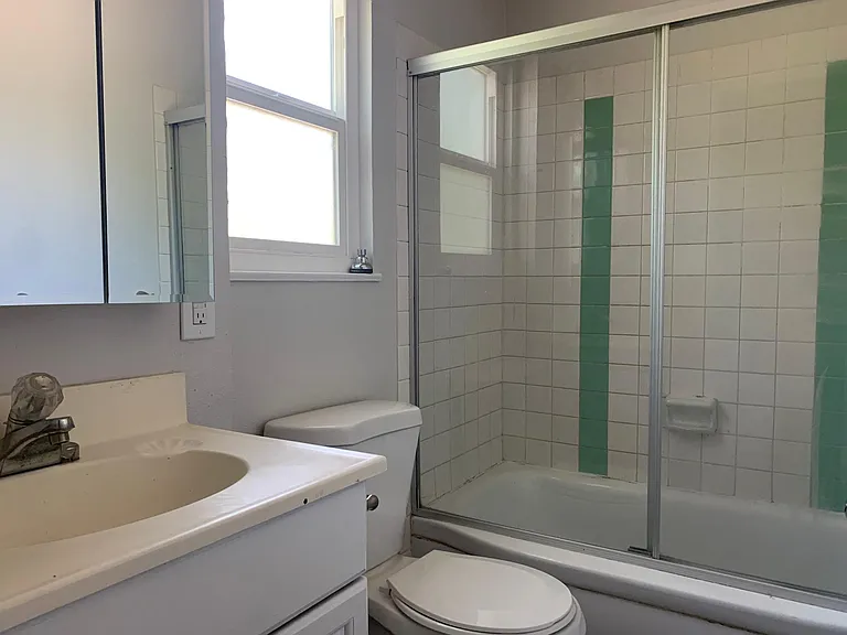1161 Detroit Ave #3 — Photo 10