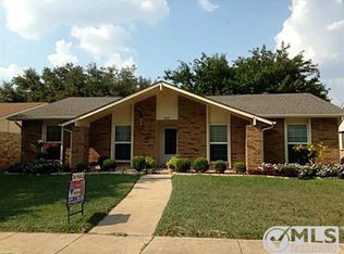 4913 Crawford Dr, The Colony, TX 75056
