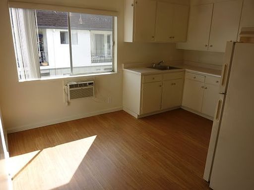 3rd image of 4963 Campbell Ave APT 10