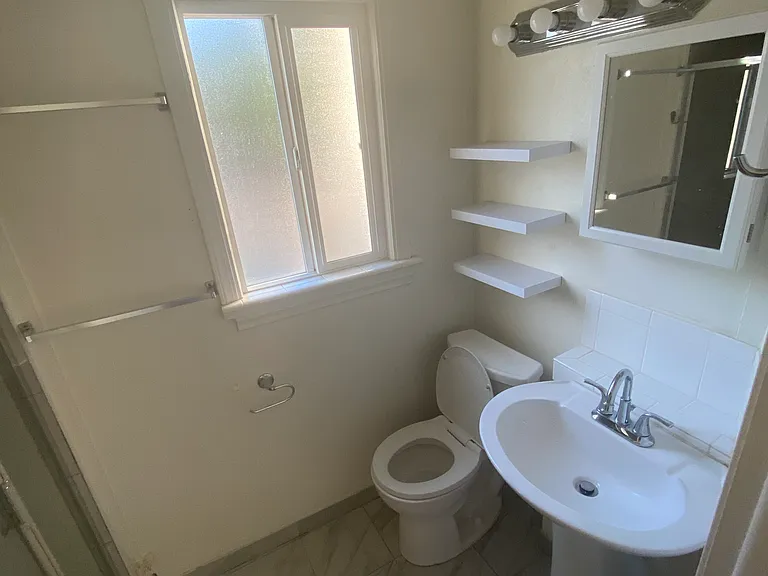 4425 Avocado St #2 — Photo 19