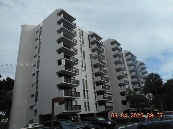 4800 Bayview Dr APT 802, Fort Lauderdale, FL 33308