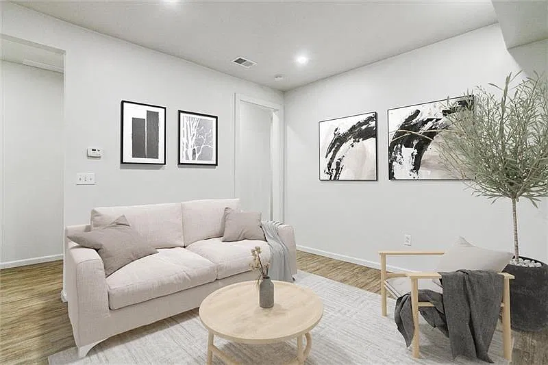 616 S Mathilda St — Photo 4