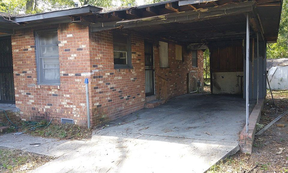 2nd image of 1013 Fleming Ave